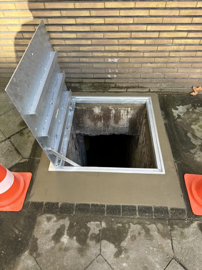 neue schachtklappe